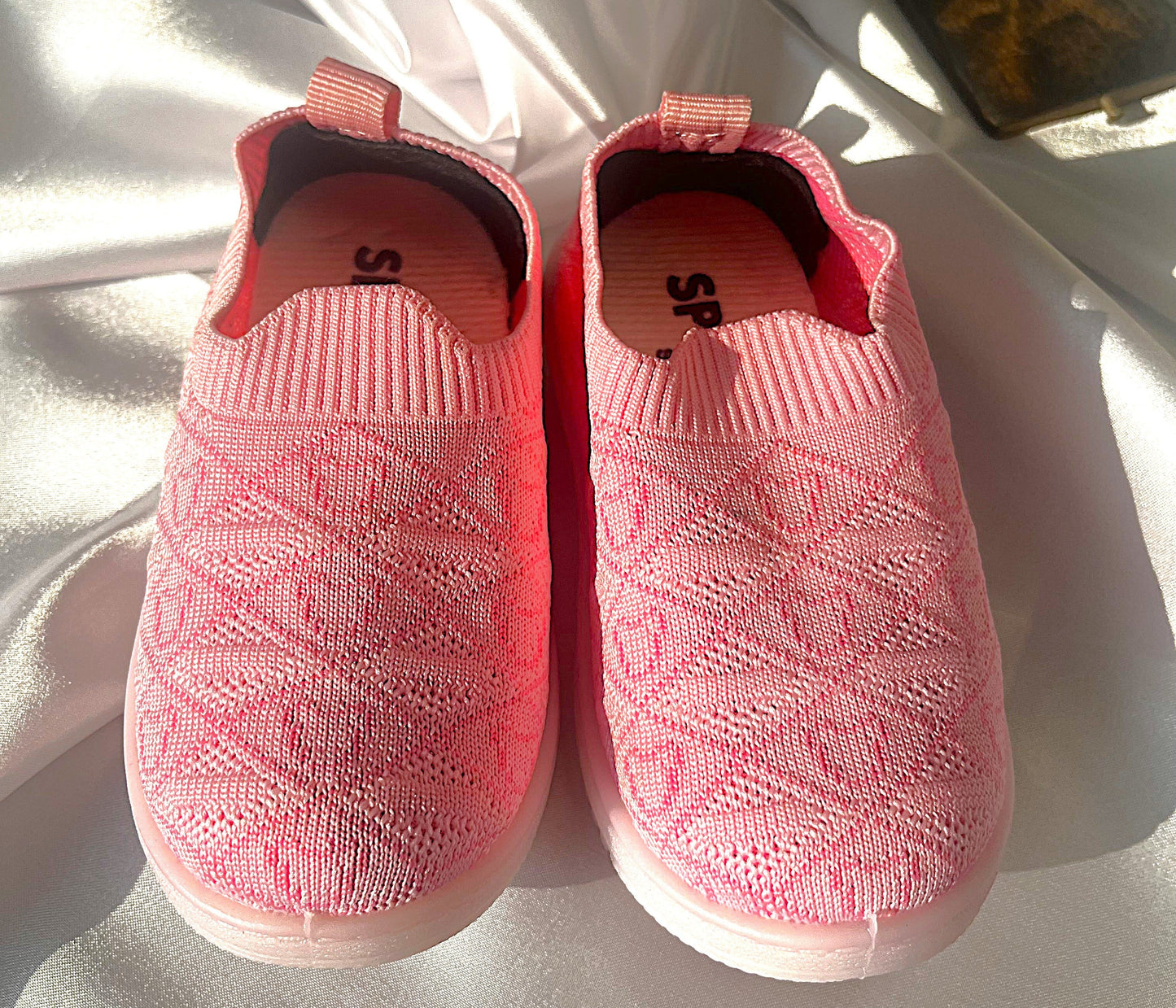 Nino Kids Casual Knitted Shoes Baby Pink with Multicolored LED Lights -7 for 1-4 Years Boys and Girls