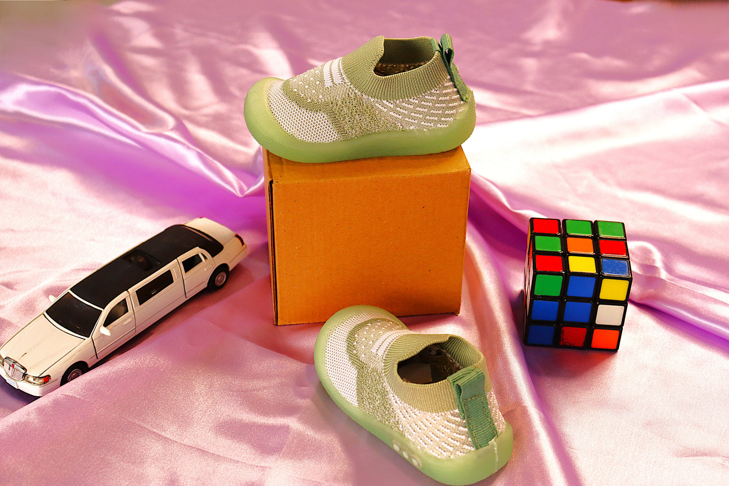 Nino Kids Casual Knitted Shoes Olive Green with Multicolored LED Lights -7 for 1-4 Years Boys and Girls